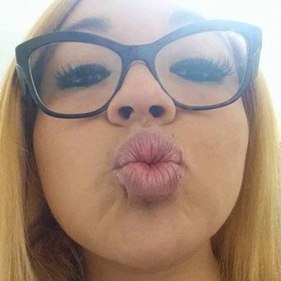 Meet your Posher, Juliet - Picture 1 of 1